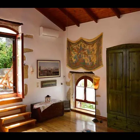 Traditional Stone House In Vamos Apartmán