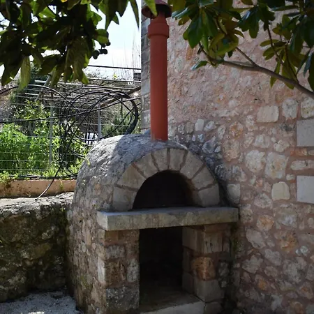 Apartment Traditional Stone House In Vamos