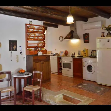 Traditional Stone House In Vamos *